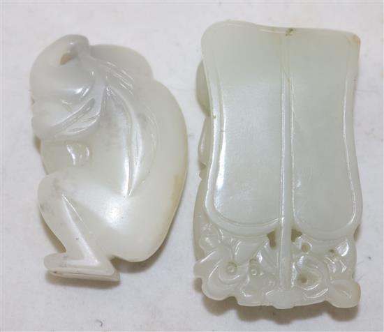 A Chinese white jade figure of a monkey and a pale celadon jade pendant plaque, 19th century, 4.6cm